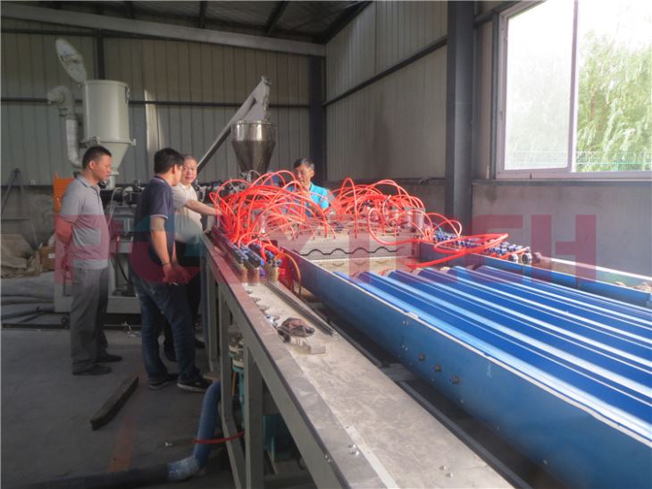 Plastic Hollow Corrugated Roof Production Line